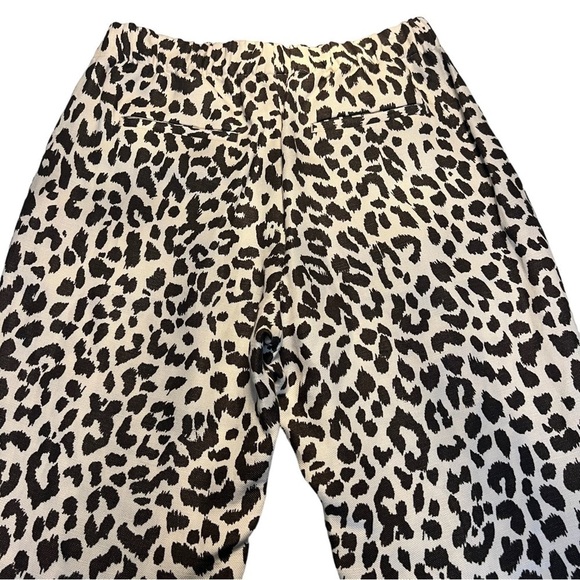 J. CREW Cafe Tapered Linen Capri in Beige/Black Cheetah Print Size 2P—PETITE - Picture 4 of 9